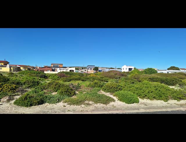 2,974M² VACANT LAND FOR SALE IN LANGEBAAN NORTH